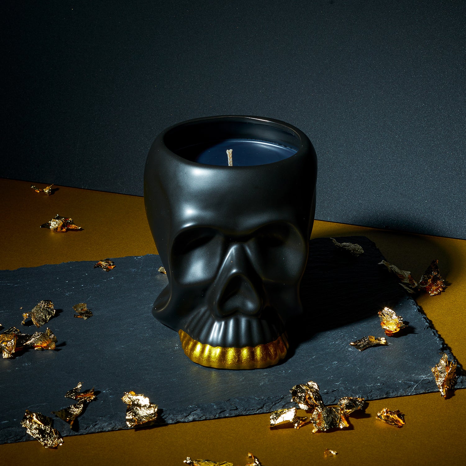 Macabre Skull - Ceramic Candle and Bath Bomb Set