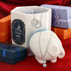 White Elephant - Candle and Bath Bomb Gift Set